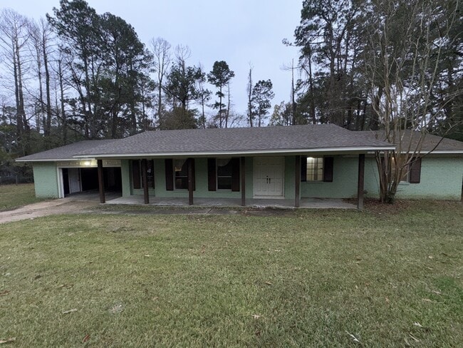 Building Photo - 1219 Shalimar Dr