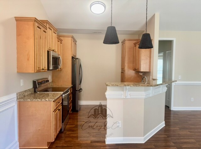 Foto del edificio - 98 Creech Pl Dr