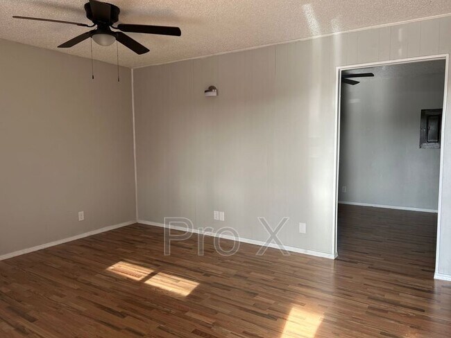 Photo - 1045 S Happy Hollow Rd Apartment