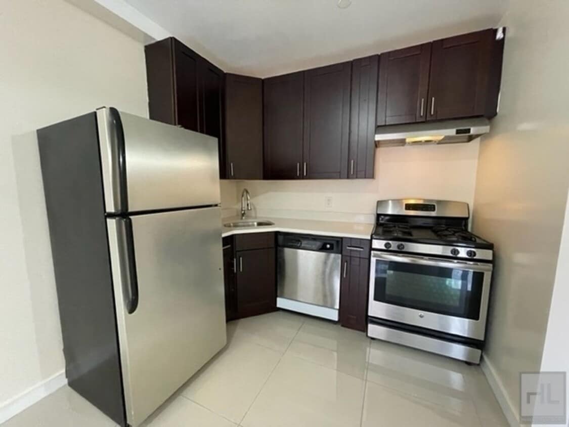 Foto del edificio - Nostrand Avenue