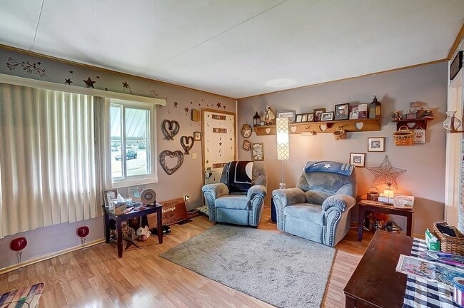 Building Photo - 644 Eastmoor Dr