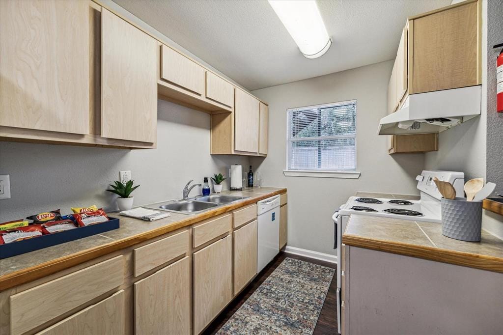 Photo - 1225 West 25th Street Apt #9, Houston, TX 77008 - 1 BR 1 BA Condo