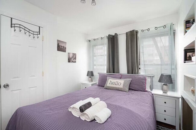 Foto del edificio - 301e E 104th St