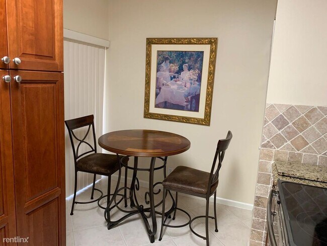 Building Photo - 2 br, 2 bath House - 6633 Via Regina