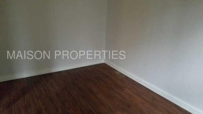 Building Photo - 9 Edmonds St | 1 BD/1 BA | Great Location