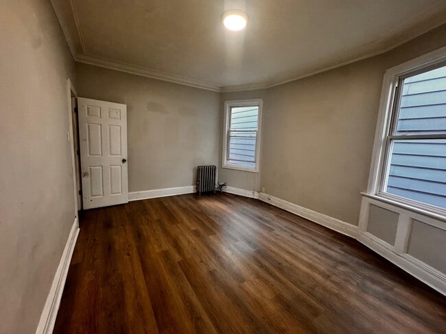 Building Photo - 227 Wegman Pky