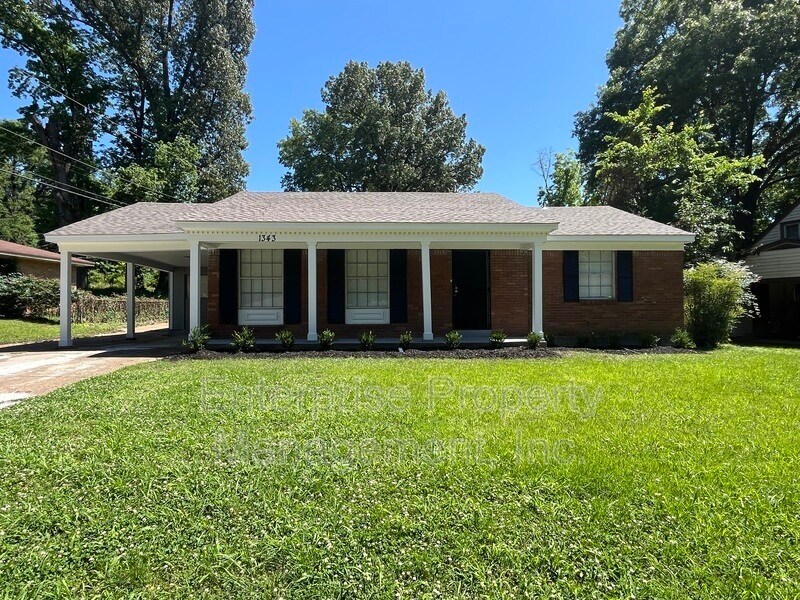 Primary Photo - 1343 Dove St