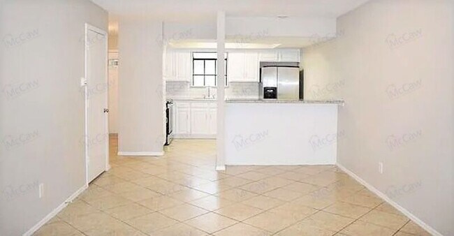 Building Photo - 204 Yorkshire Ct