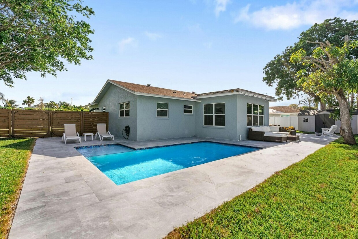 Foto principal - 667 Blue Jay Rd