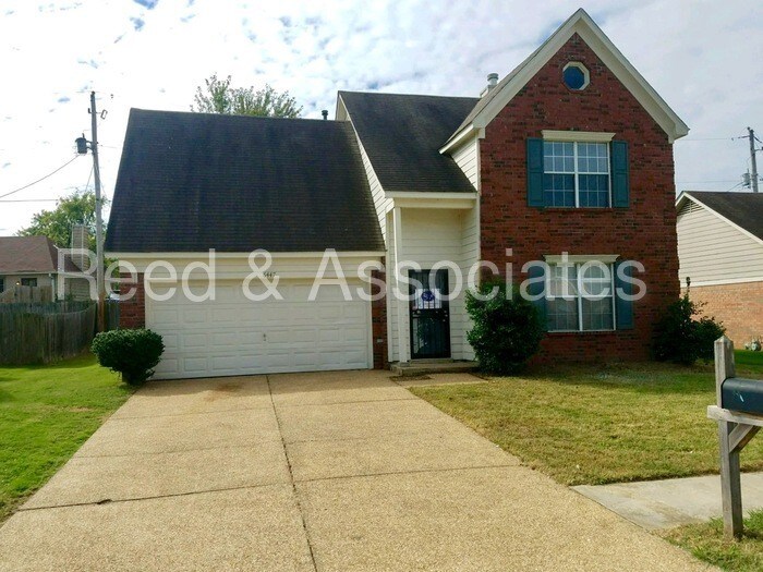 Primary Photo - 6447 Amberwood Dr