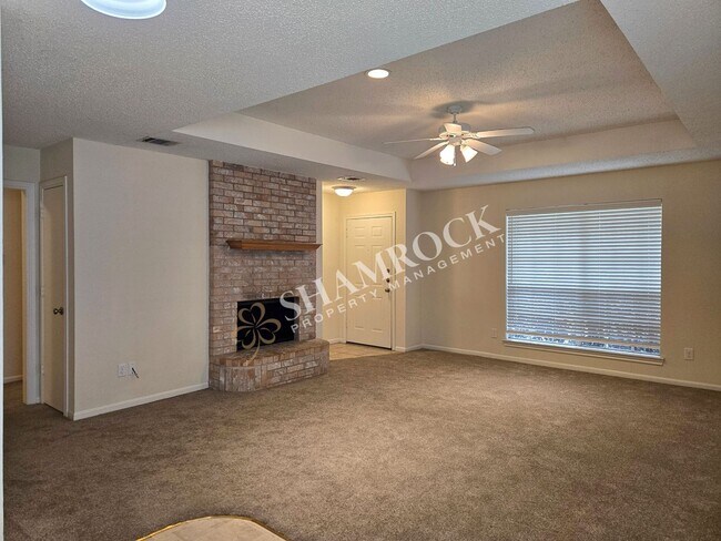 Foto del edificio - Park Place Duplex