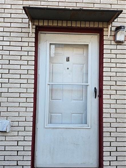 Building Photo - 2102 Euclid St