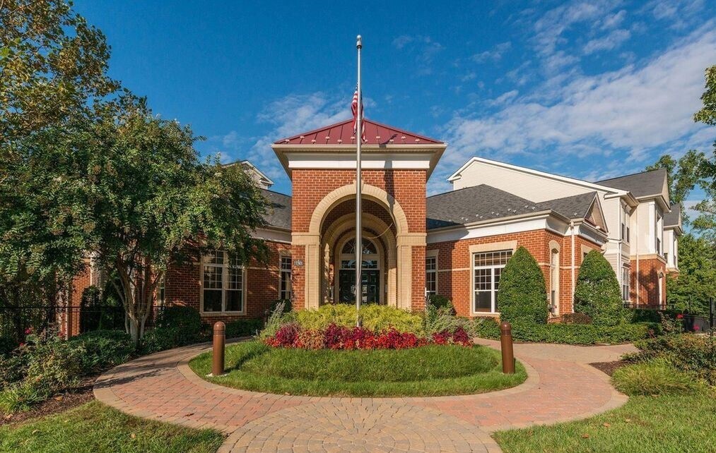 clubhouse - 11355 Aristotle Dr