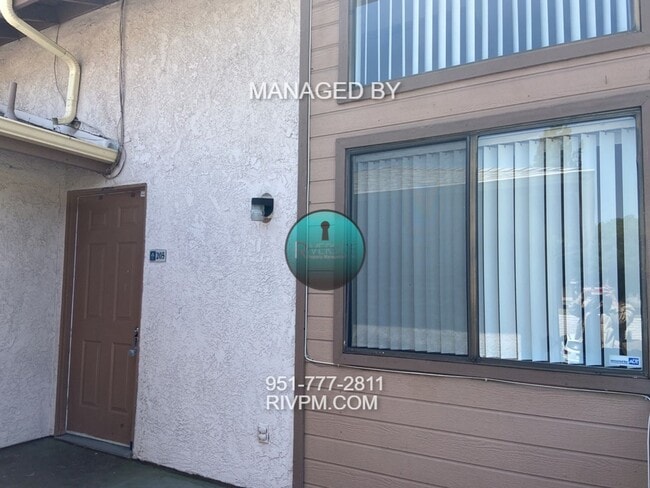 Foto del edificio - 2 Bed 2 Bath Condo In Gated Community  — $250 Move-In Discount!