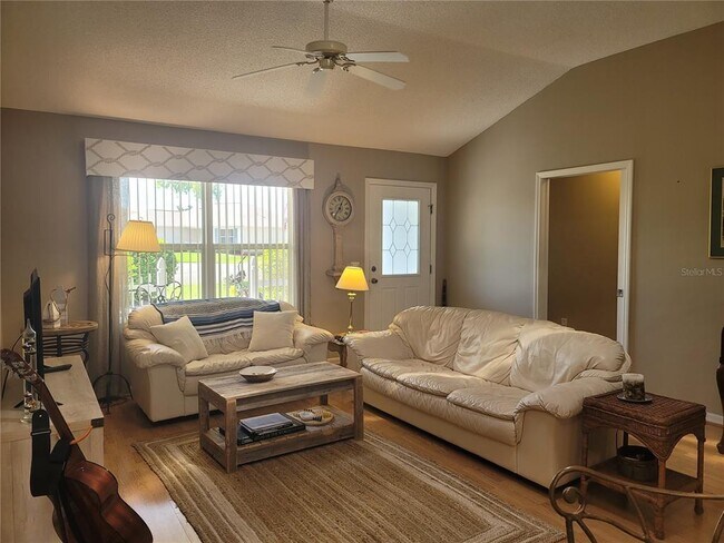 Building Photo - 1317 Jimenez Ct