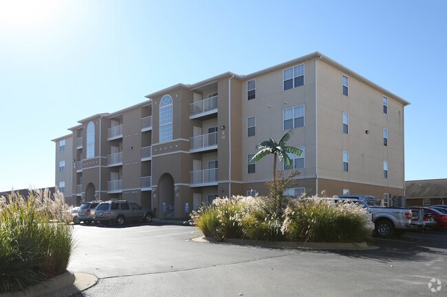 Scenic Station Apartments Rentals Springfield, MO