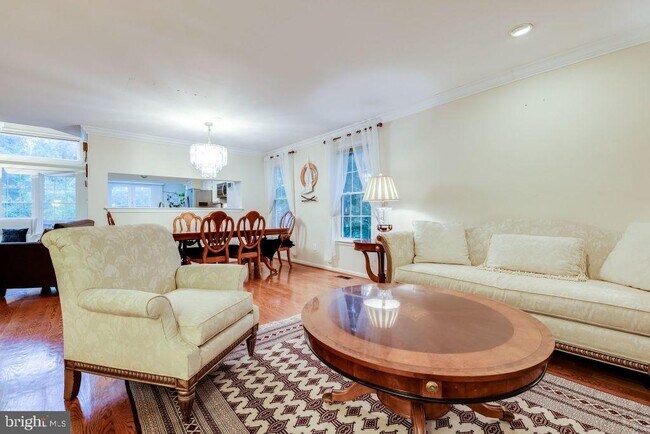 Foto del edificio - 6449 English Ivy Ct