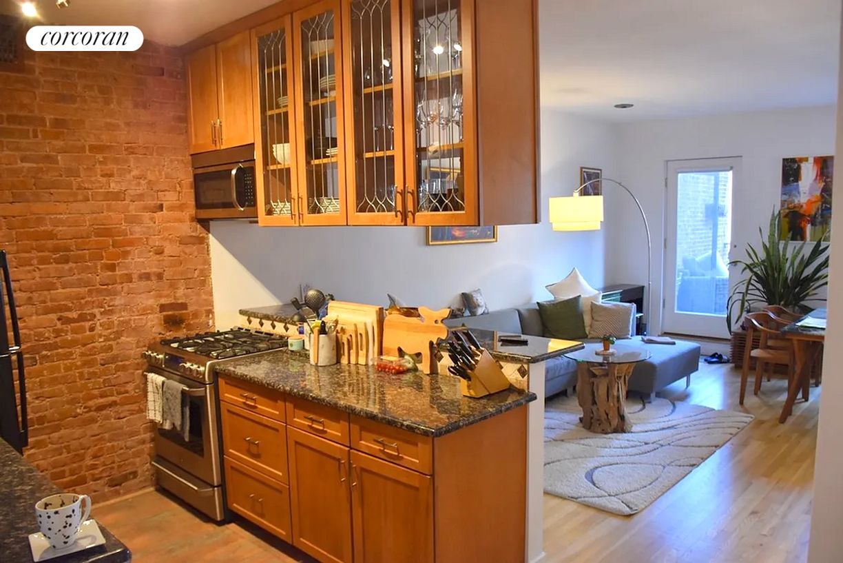 Foto principal - 259 W 85th St