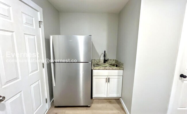 Foto del edificio - 1728 17th Ave N