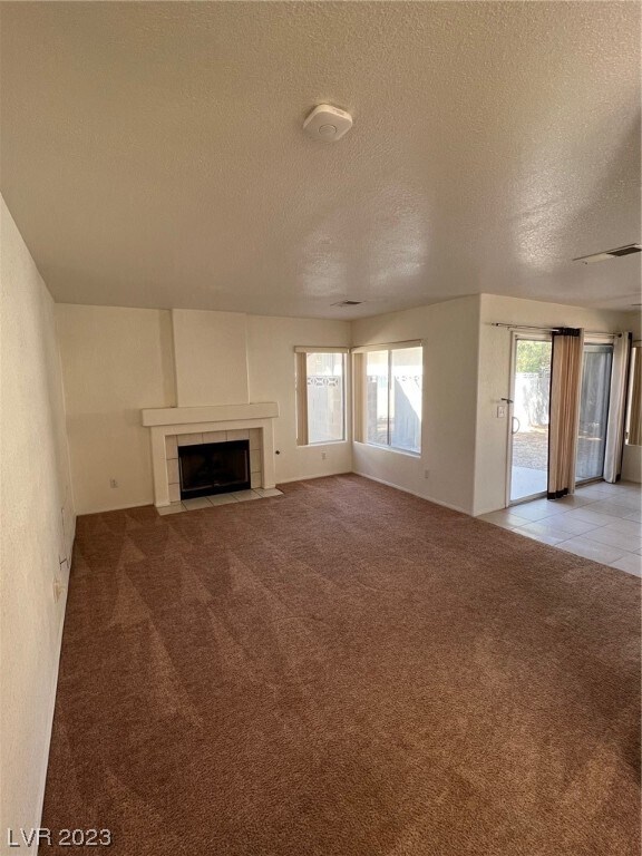 Foto del edificio - 8408 Luna Bay Ln