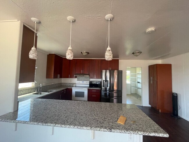 Building Photo - Charming Lower Makakilo Single Level Home,...