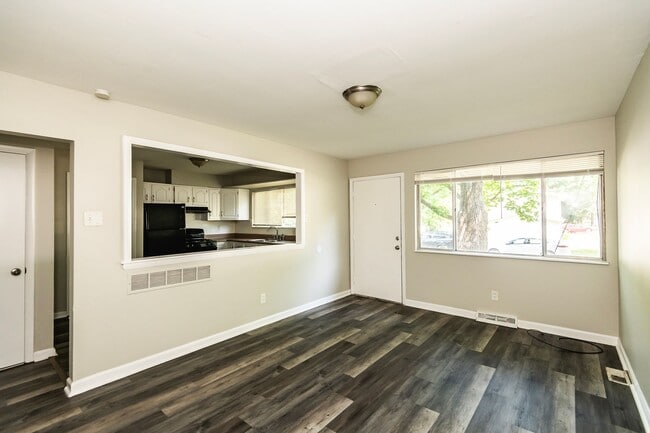 Building Photo - Charming & Affordable 3-Bedroom Home for L...
