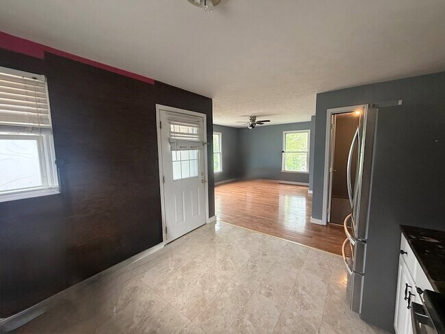 Foto del edificio - 628 Locust St NW