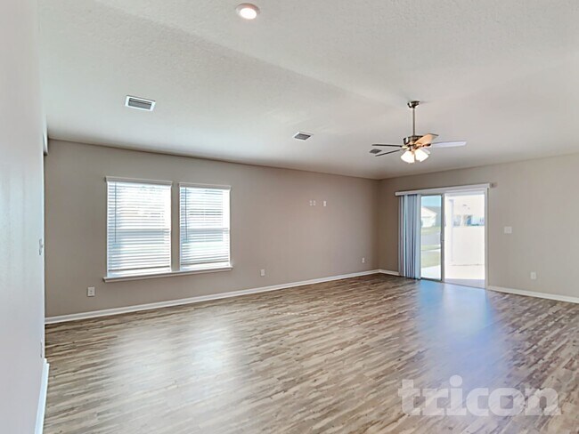 Building Photo - 8096 Hind Wy