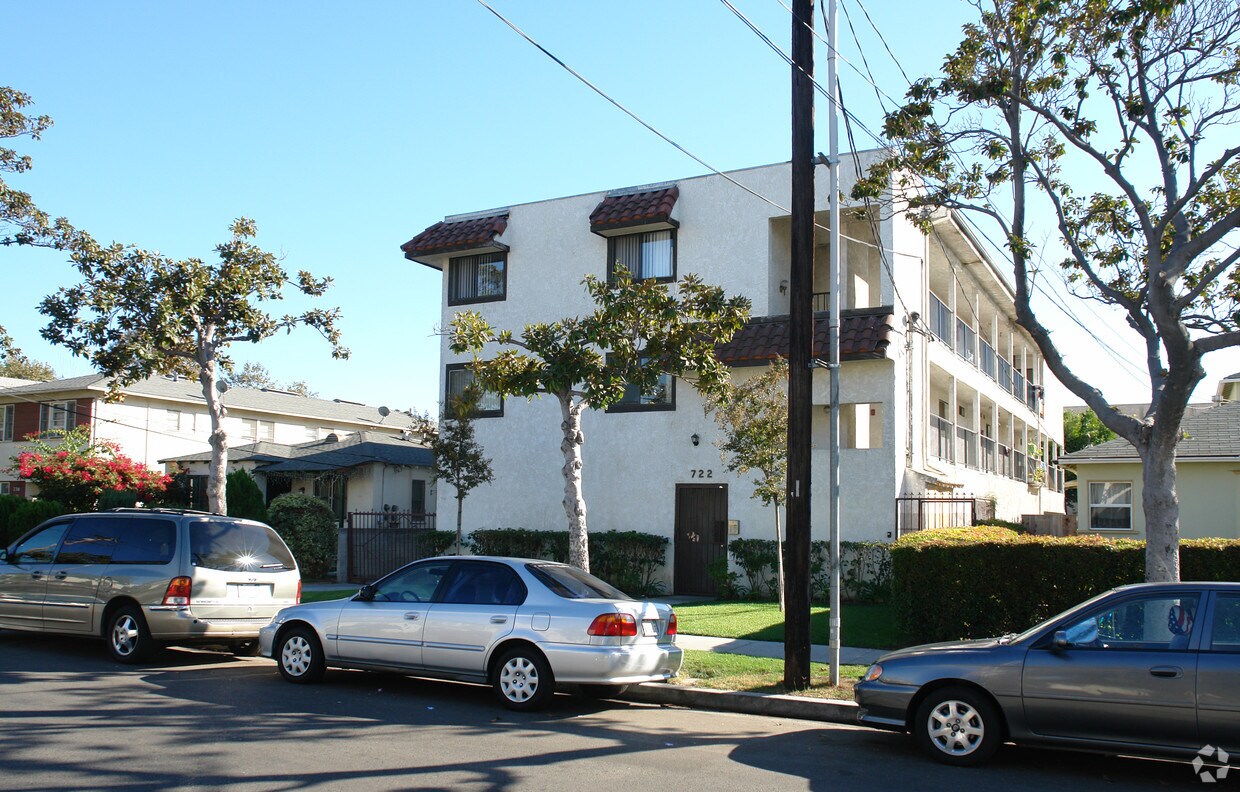 Foto del edificio - 722 E Garfield Ave