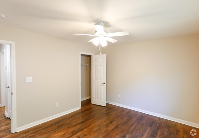 2HAB, 1BA - The Flats at Marlowe