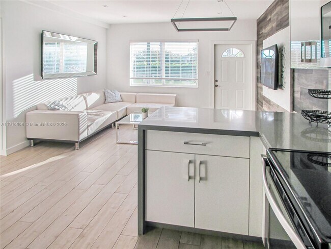 Foto del edificio - 9220 Biscayne Blvd