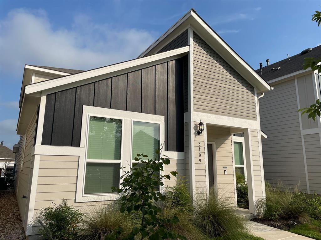 Foto principal - 5409 E 51st St