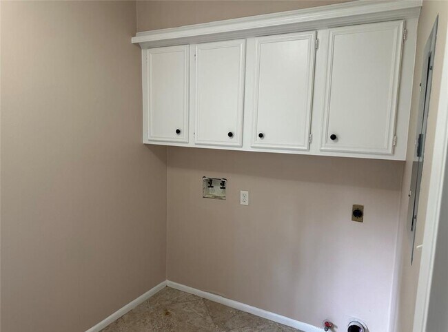 Foto del edificio - 17406 Spicewood Springs Ln