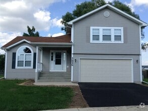 Building Photo - 3826 Hennepin Ct