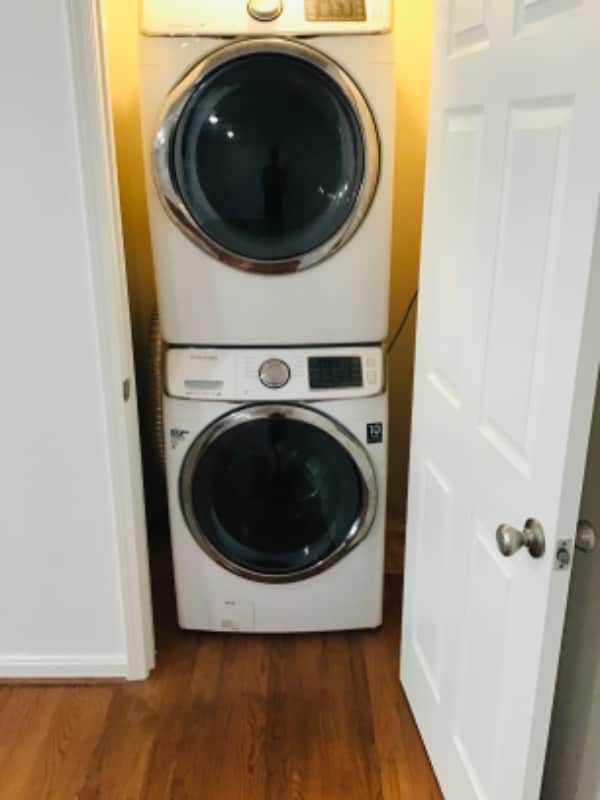 Foto del edificio - 6801 Chepstow Ct