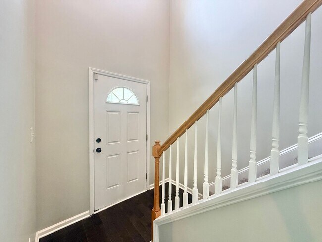 Foto del edificio - 2809 Alder Ridge Ln