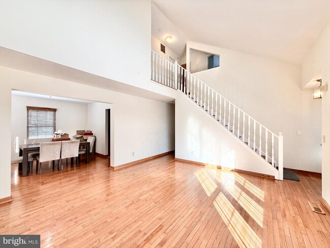 Foto del edificio - 354 Briar Dr