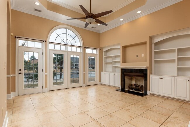 Building Photo - 205 Utopiate Ct