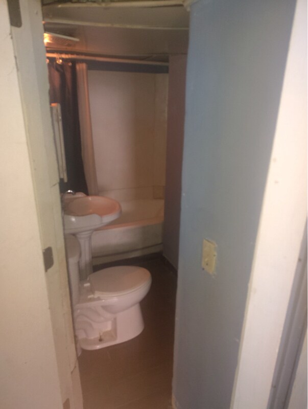 Foto del edificio - 1532 Woodland Ave NW