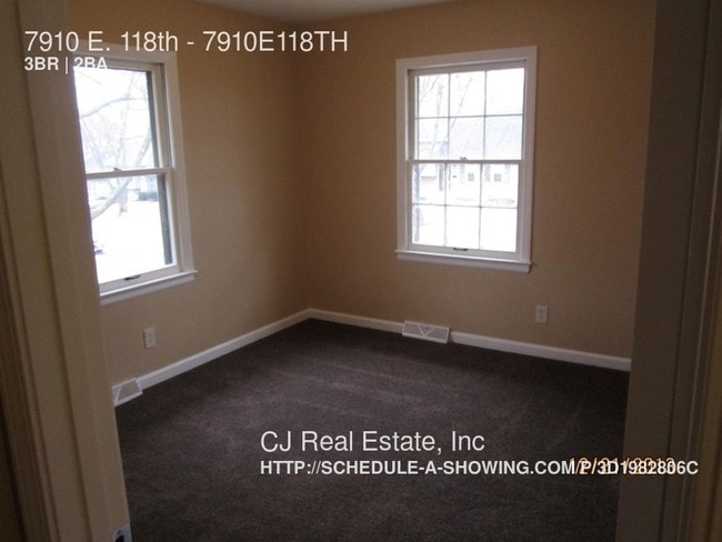 Foto del edificio - 7910 E 118th St