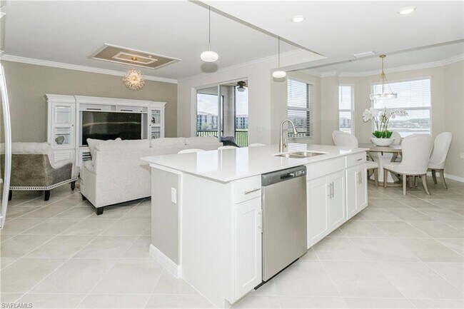 Foto del edificio - 5583 Double Eagle Cir