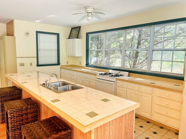 Foto del edificio - One Bedroom Studio