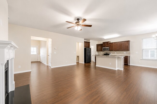 Building Photo - 2179 Baywood Tree Ln SW