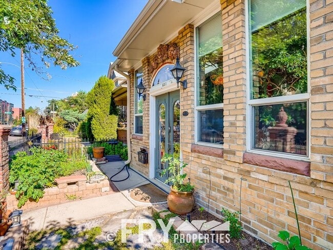 Photo - Gorgeous Victorian in Baker/West Wash Park House
