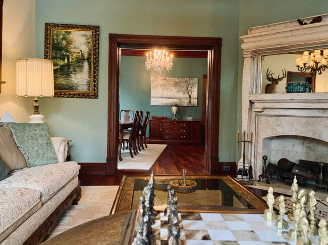 Foto del edificio - 789 Holmes St NW