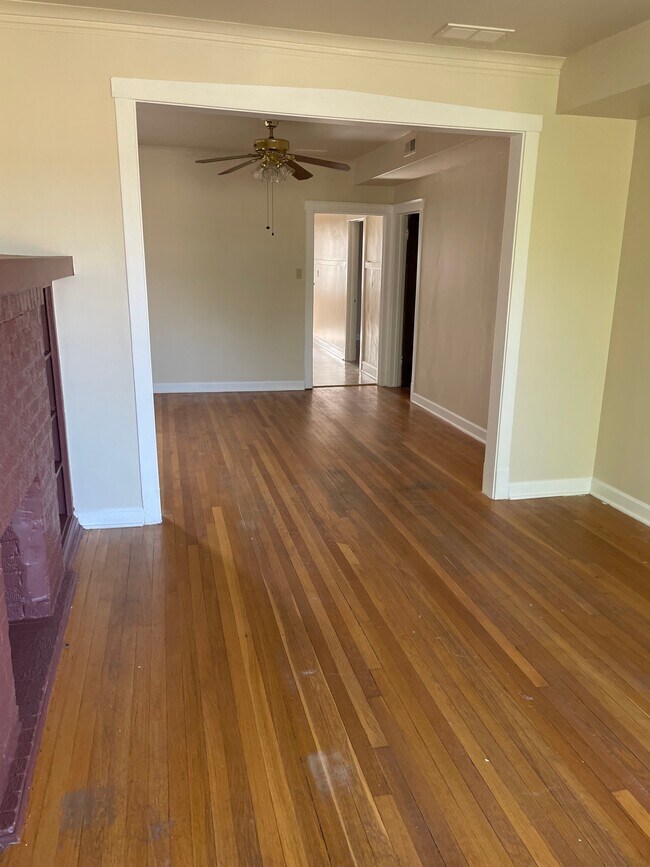Foto del edificio - 4430 N Marmora Ave