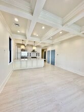 Building Photo - 6 Douglas St