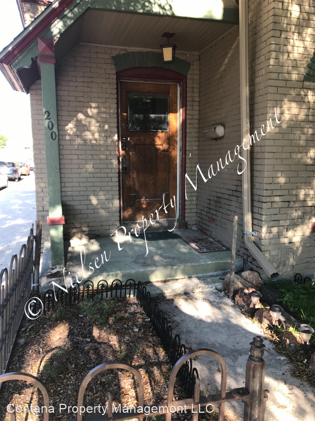 Foto del edificio - 200-206 S Excelsior Ave