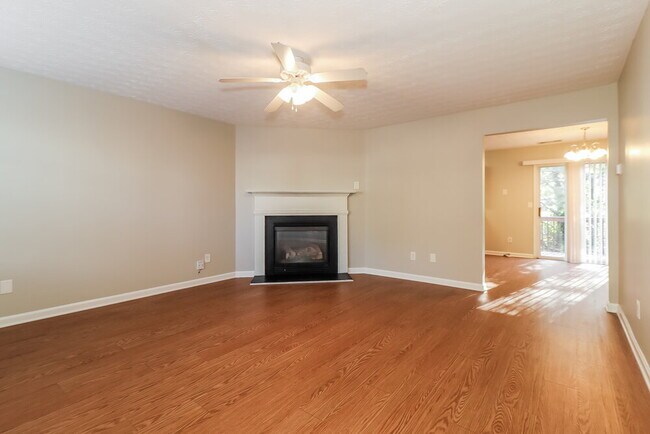 Foto del edificio - 348 Springbottom Ct SE