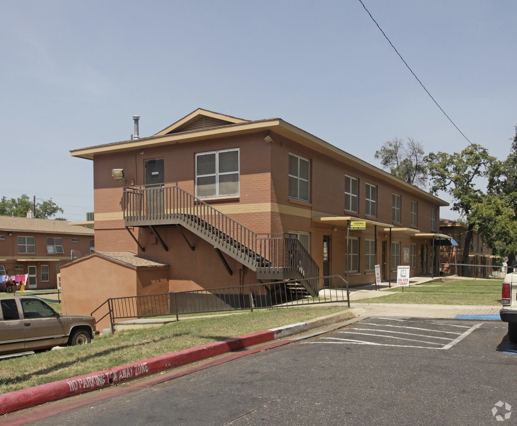 Building Photo - Pathways at Rosewood Courts
